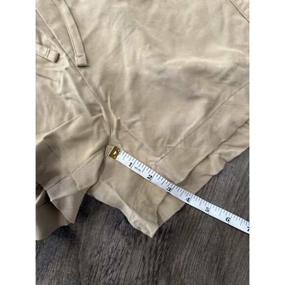 Old Navy Khaki Shorts Women's Large Pull On Drawstring 3" NWT - Picture 4 of 6